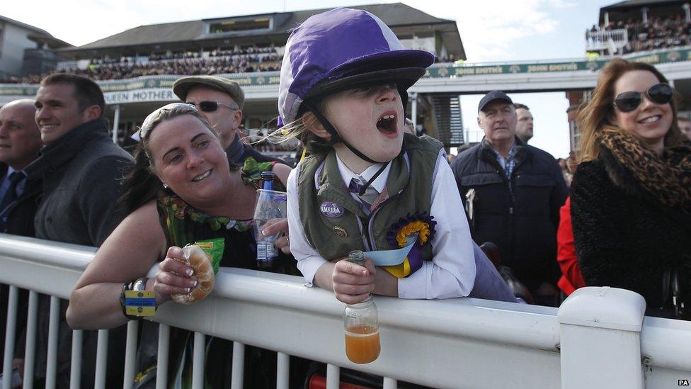 Woman and child at Aintree