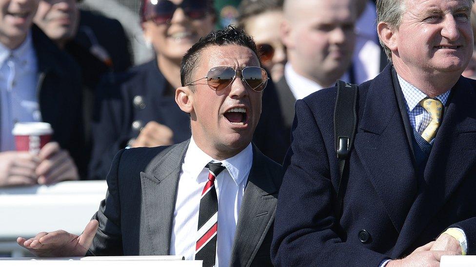 Jockey Frankie Dettori (left)