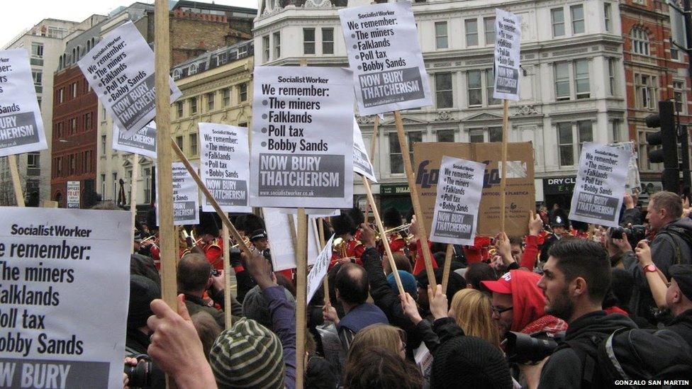 Protesters with placards. Photo: Gonzalo San Martin