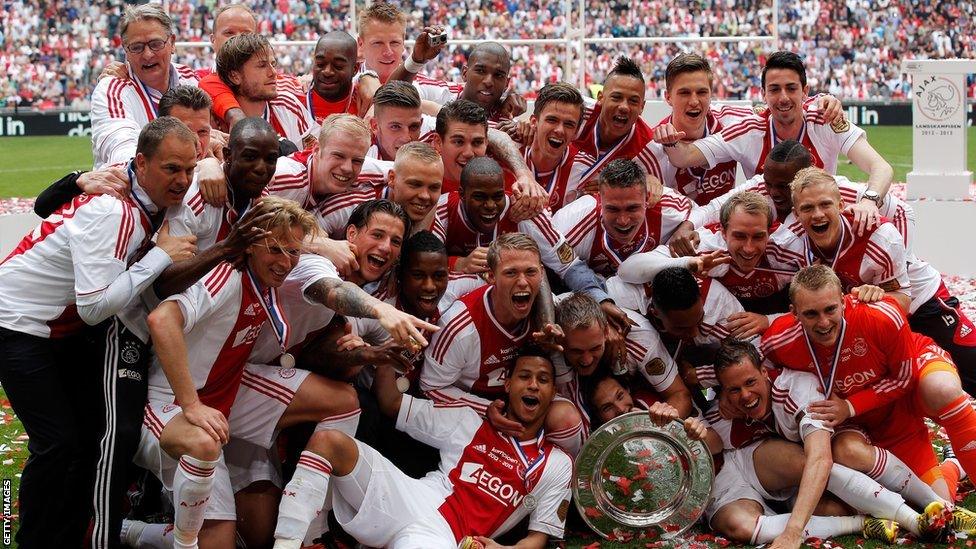 The 5-0 thrashing of Willem II Tilburg on Sunday saw Ajax secure a 32nd Dutch league crown.