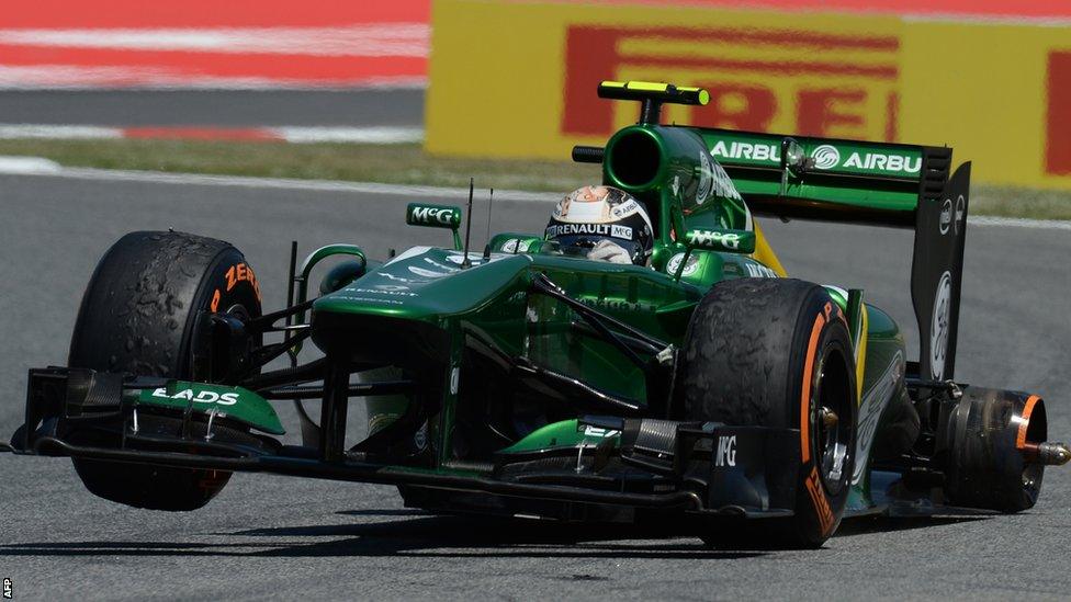Guido Van Der Garde tries to drive on after losing a wheel.