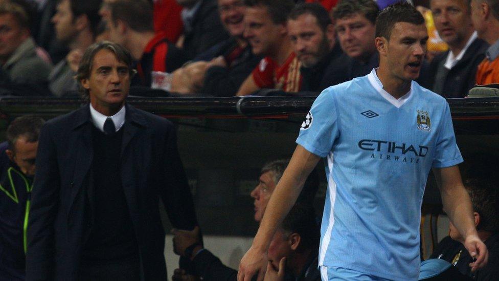 Edin Dzeko, Roberto Mancini, Manchester City