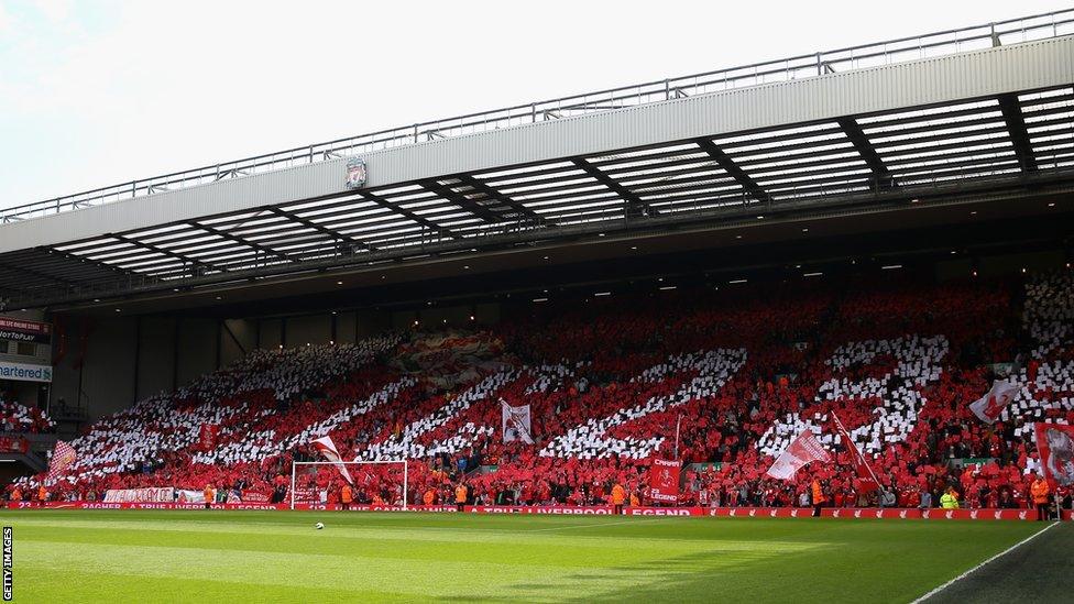 The Kop hold up a tribute to the retiring Jamie Carragher.