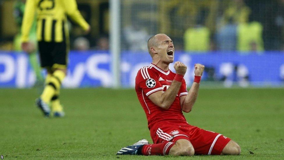 Arjen Robben celebrates scoring the winner for Bayern Munich