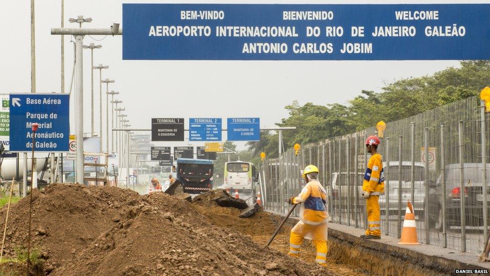 Roadworks near the Antonio Carlos Jobim International Airport, Rio de Janeiro