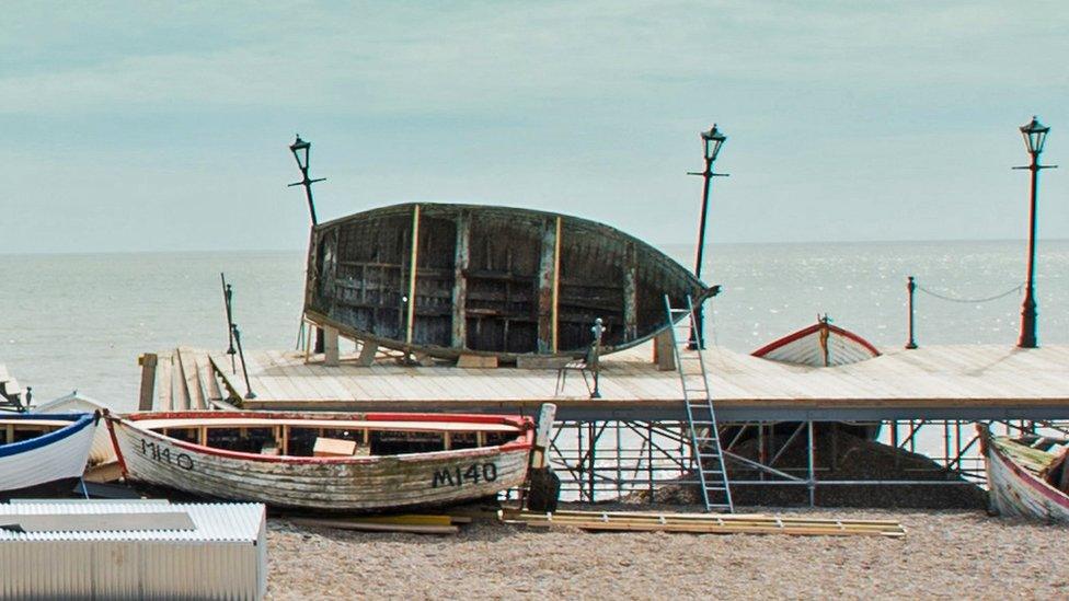 Peter Grimes, Aldeburgh beach