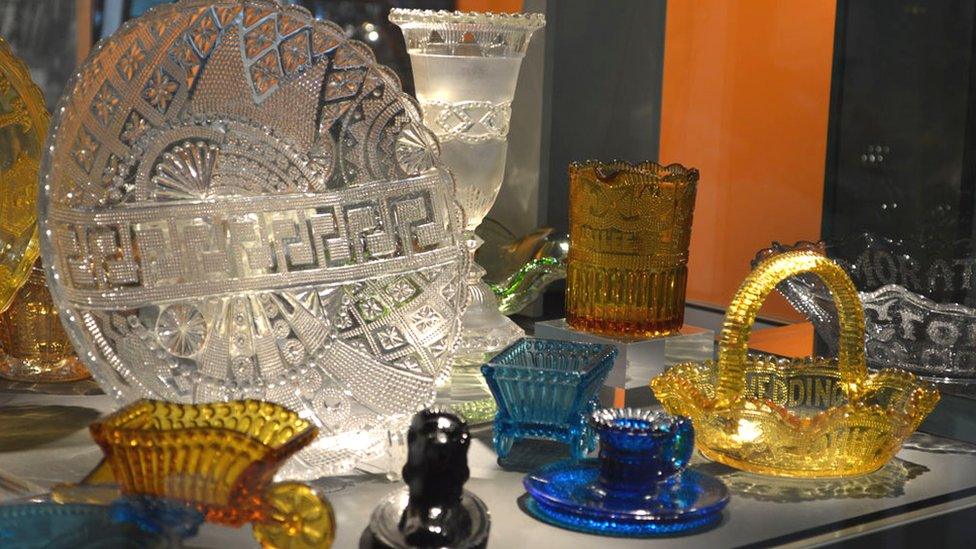 Glass artefacts