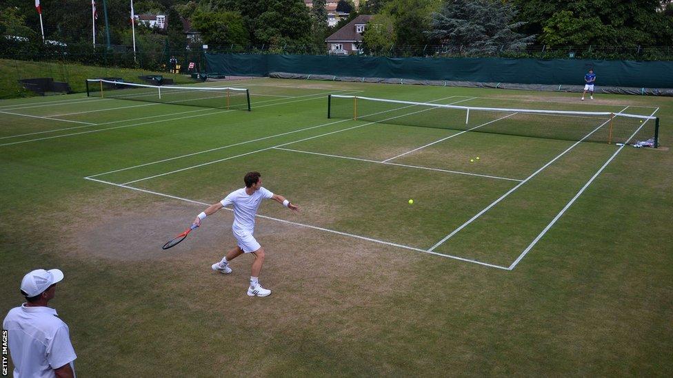 Andy Murray practicing on day 12