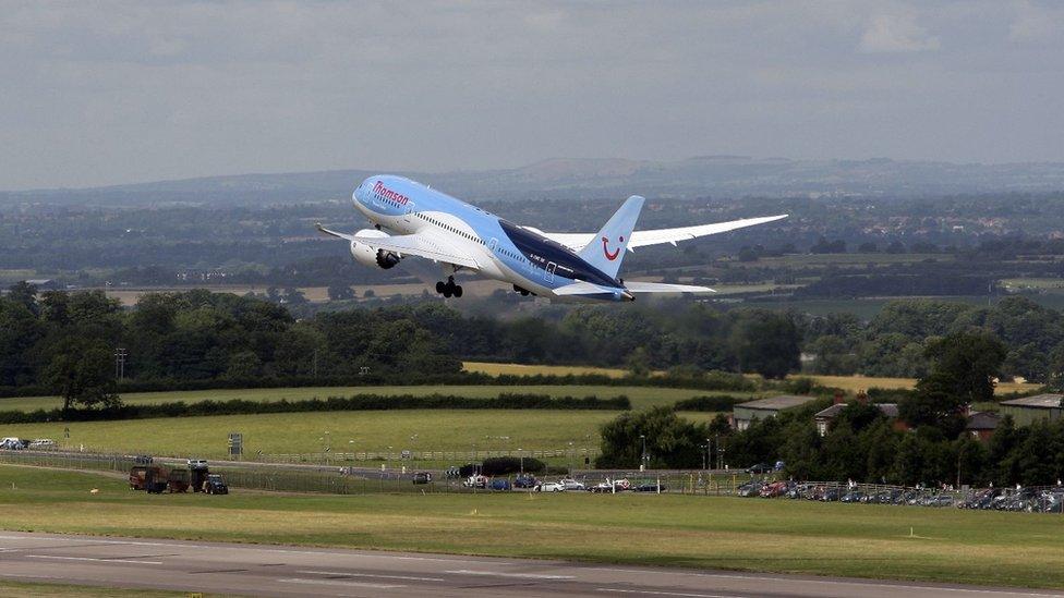 Inaugural East Midlands 787 Dreamliner flight