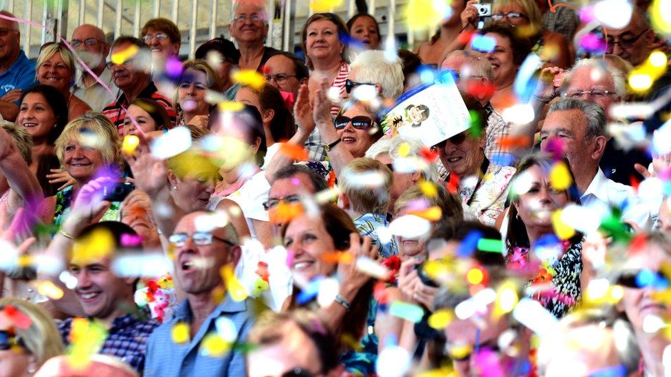 Crowd with confetti