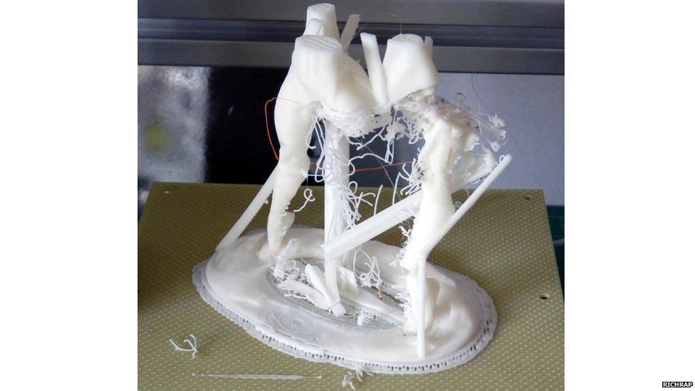 3D printer failure of a female warrior statue