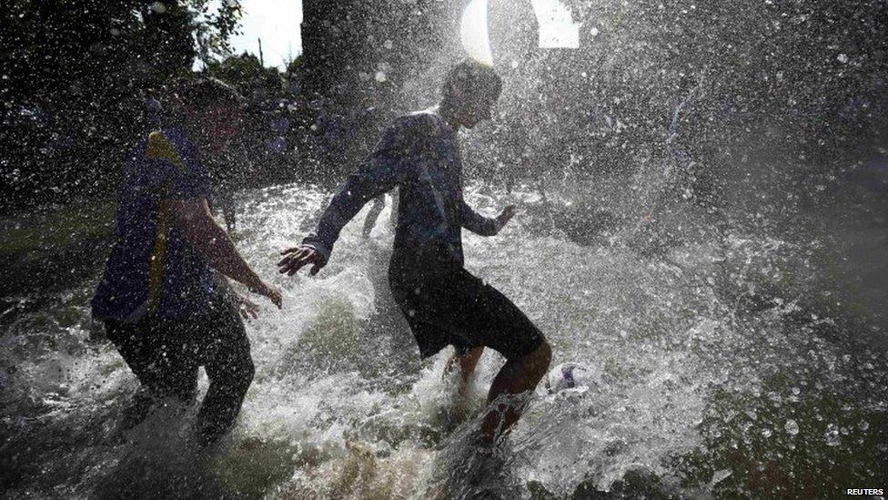 Football on the River Windrush, Bourton-on-the-Water