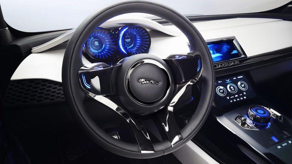 Jaguar C-X17 Sports Crossover Concept steering wheel