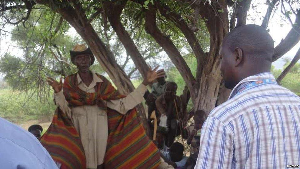 A Turkana elder delivering his views before commencement of the drilling exercise