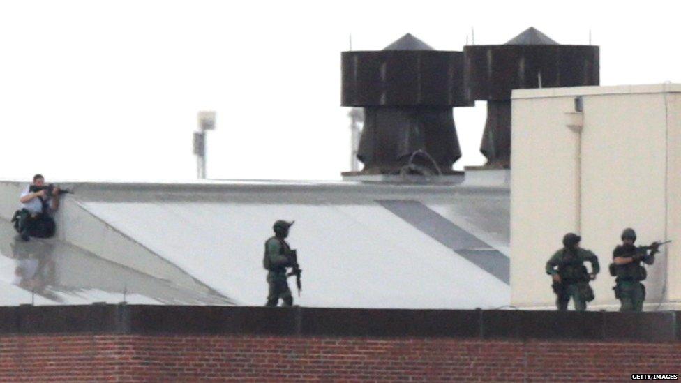 Law enforcement officials at the Washington Navy Yard, 16 Sept