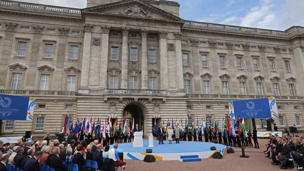 Buckingham Palace hosts the ceremony to begin the Queen's Baton Relay