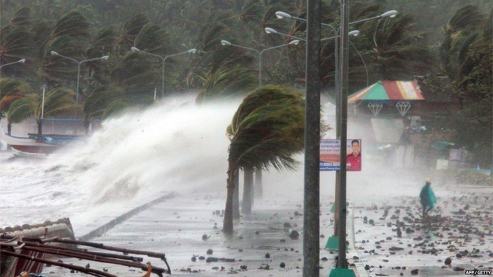 Winds hit Legaspi, Albay province