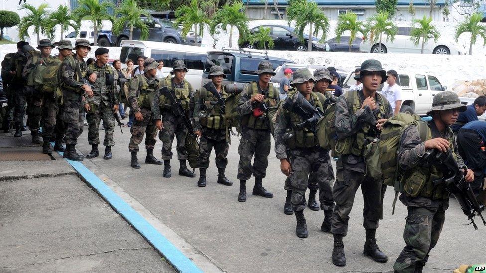 Troops prepare to leave Manila for Tacloban. 10 Nov 2013