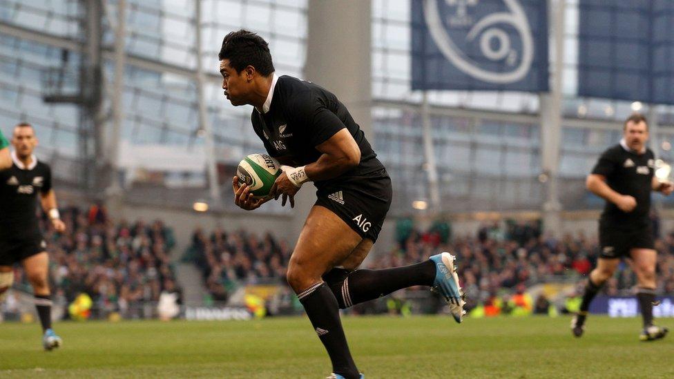 Julian Savea touches down for New Zealand's opening try on an afternoon of high drama at a packed Aviva Stadium