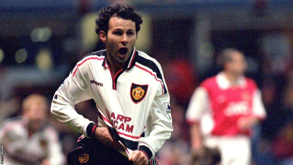 Manchester United's Ryan Giggs