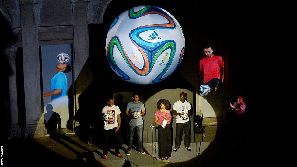 The colours and ribbon design of the ball panels symbolise the traditional multi-coloured wish bracelets worn in the country, in addition to reflecting the vibrancy and fun associated with football in Brazil.