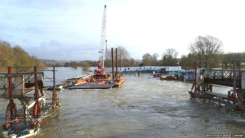 Flooding in Pangbourne