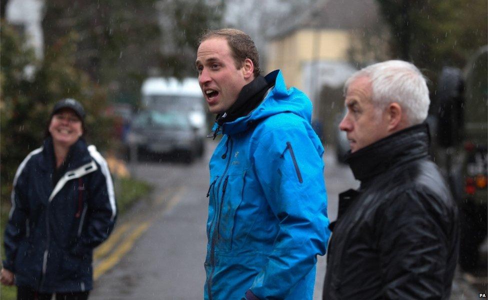 Duke of Cambridge helps flood effort