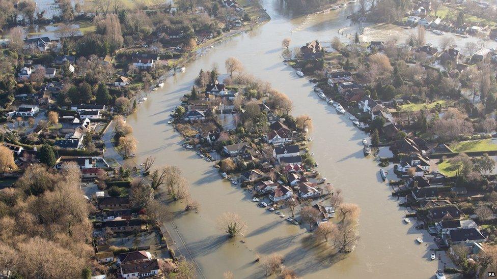 Flood water surrounds homes in Shepperton