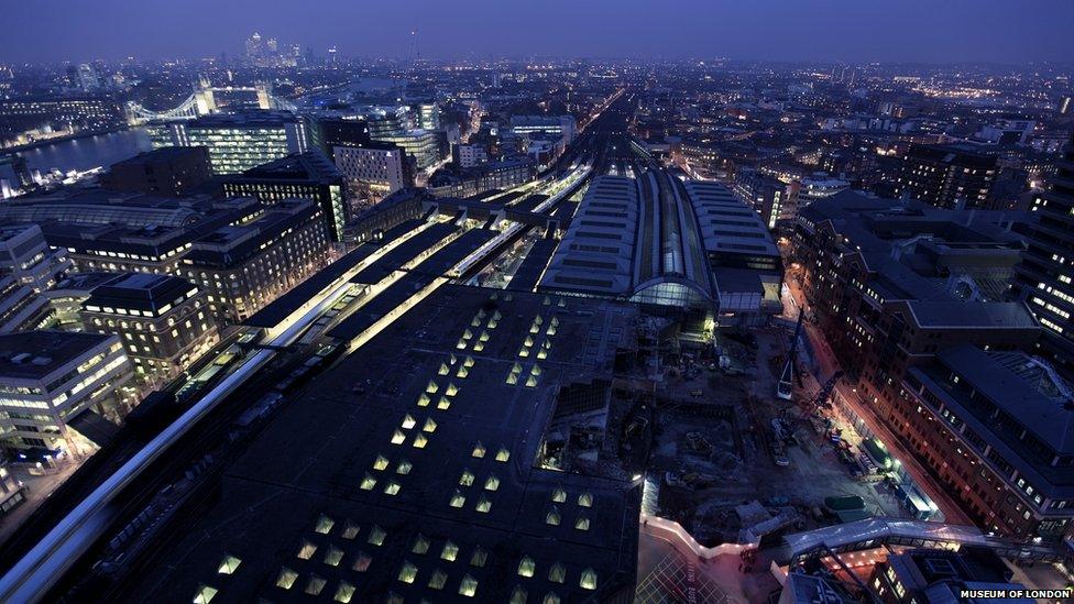 Suki Chan, Film Still: London Bridge Station and Tower Bridge, 2011