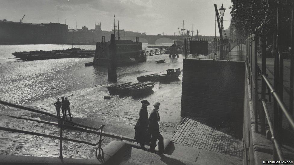 George Davison Reid, Looking southwest from Lower Custom House Stairs, 1930 (photograph)