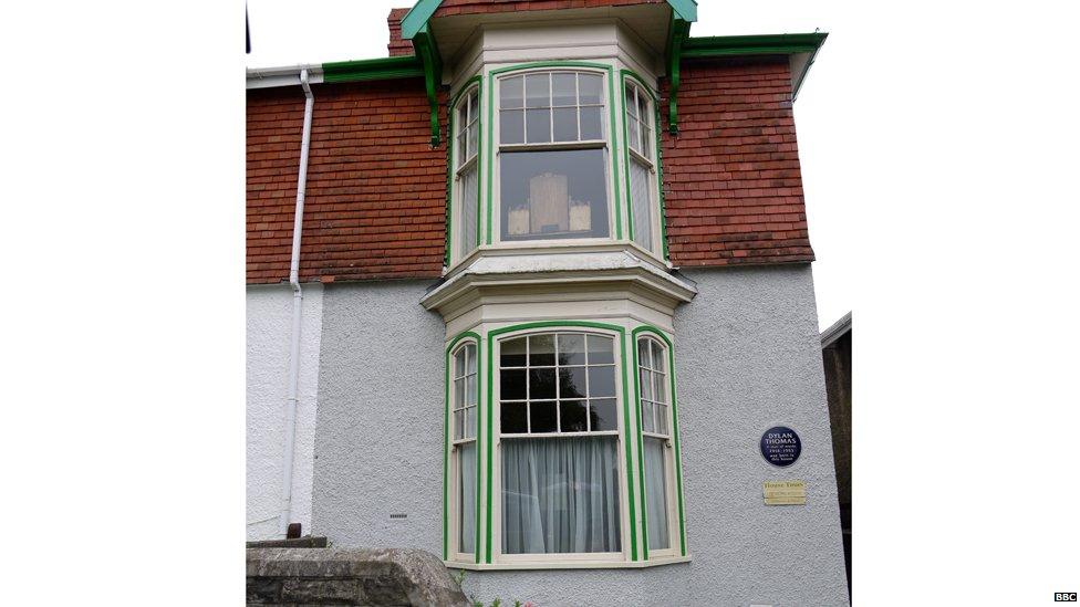 The exterior of 5 Cwmdonkin Drive, where Dylan Thomas was born