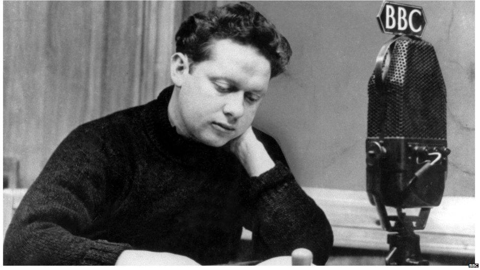 Dylan Thomas making a broadcast taken by the BBC in November 1948.