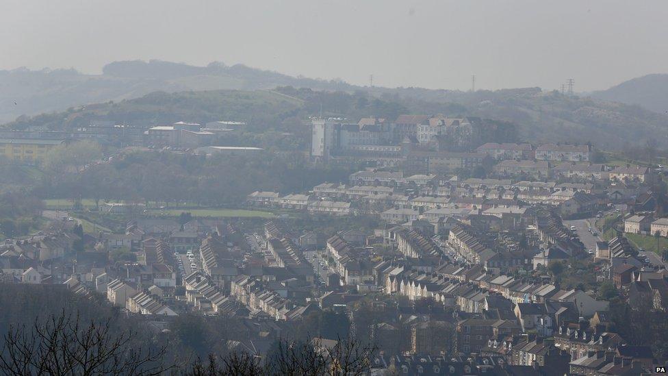 Houses in Kent covered by smog