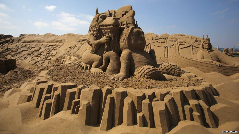 If you hit the beach this weekend do you reckon you could take on a creation like this?
