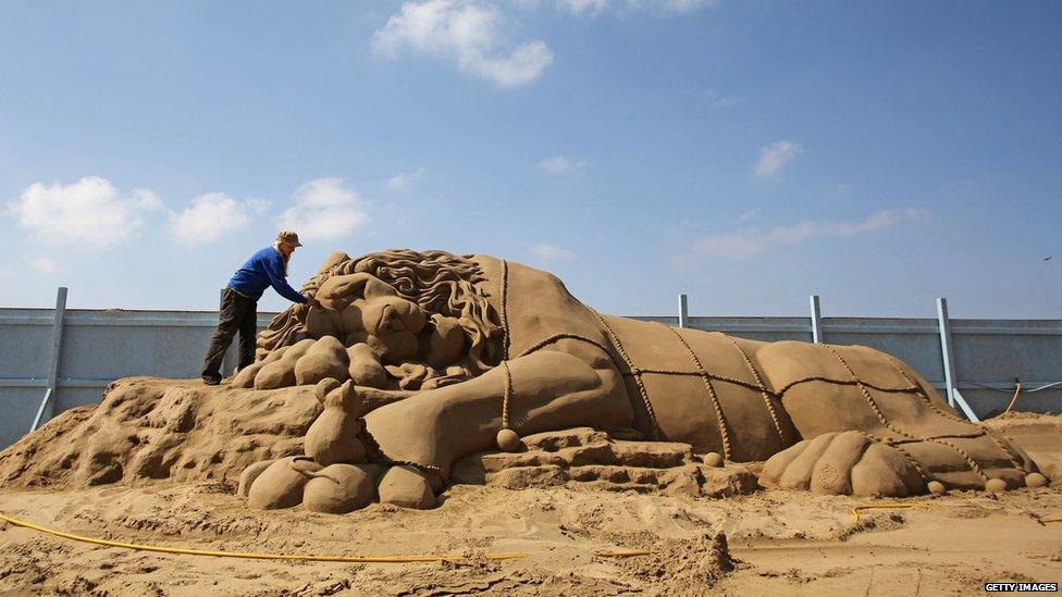 This sleeping lion seems to be making the most of the sunny weather. You can see these sculptures on Weston-super-Mare's beach until 5th October.
