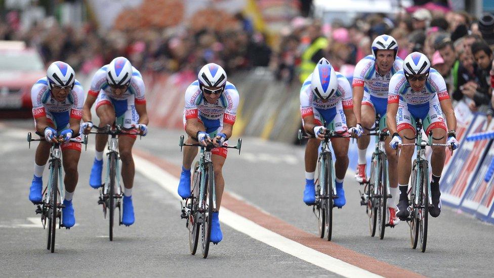 The Androni Giocattoli-Venezuela team heads towards the end of the time trial on the first day of the 2014 Giro d'Italia