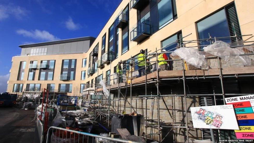 Workers on the new Brunel building