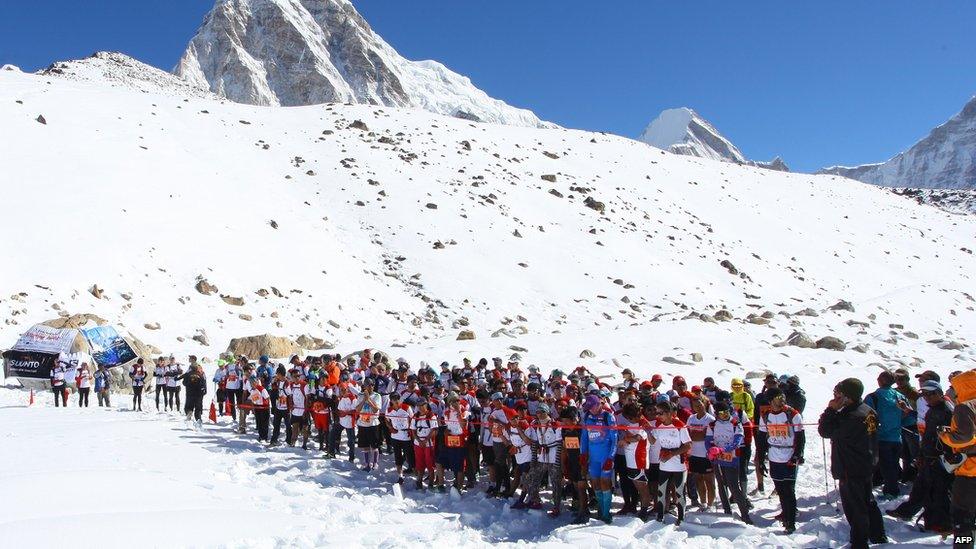 The start line of the Mount Everest Marathon.