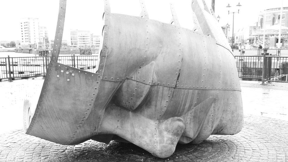 The Merchant Seafarer's War Memorial at Cardiff Bay