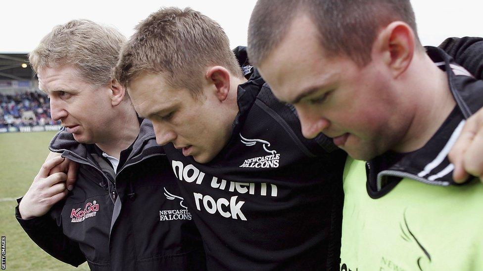 Jonny Wilkinson injured for Newcastle in 2005