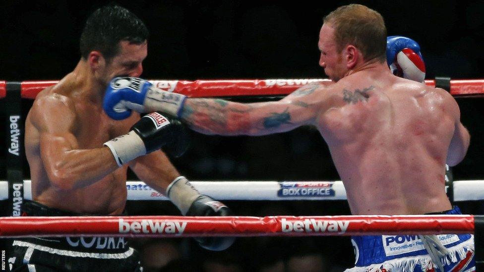 After a cagey opening round, George Groves began to land some powerful counter-punches in the early stages