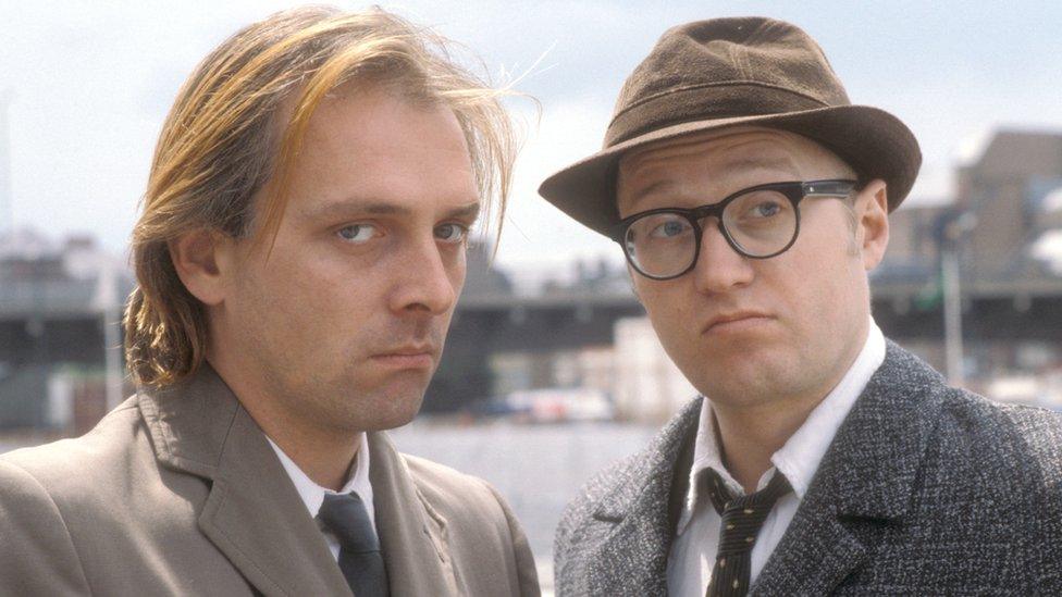 Rik Mayall as Richie and Adrian Edmondson as Eddie in Bottom (1991)