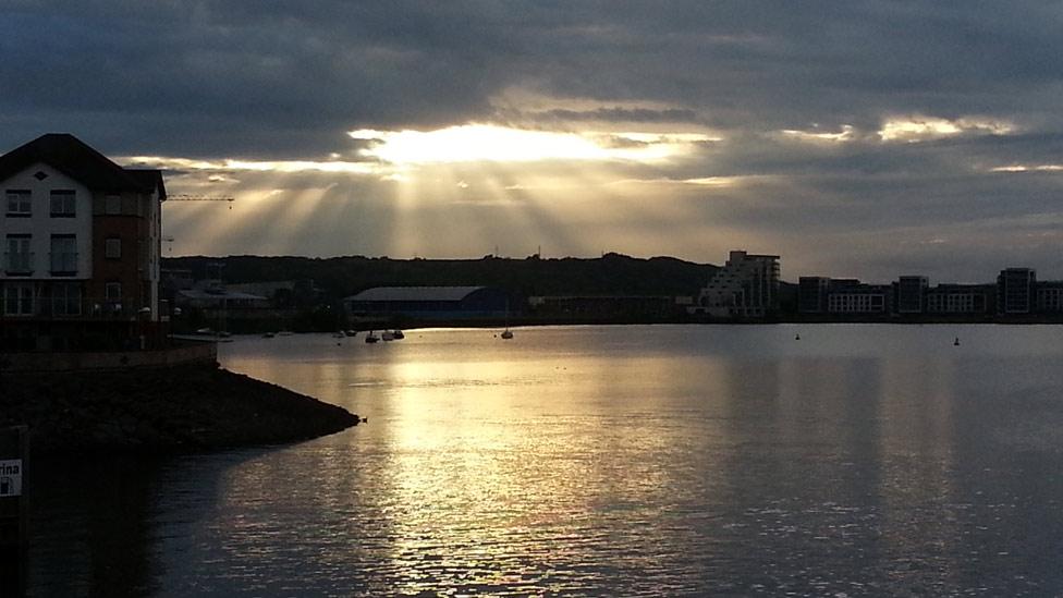 Sunset as seen from the Cardiff Bay barrage