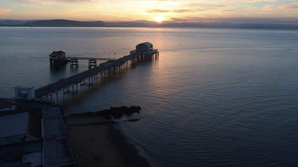 Early morning at Mumbles