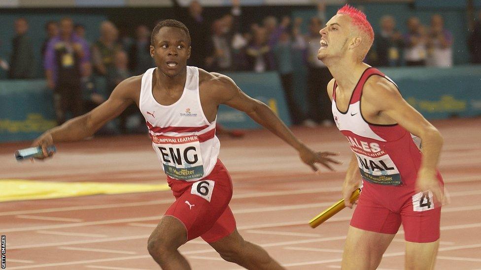 Manchester 2002: Matt Elias is beaten into second place by Daniel Caines in an unforgettable 4 × 400 metres relay final.