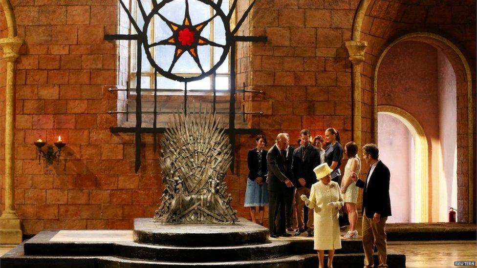 Queen visits the Throne room set