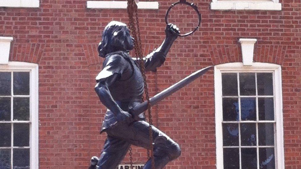 Leicester's statue of King Richard III