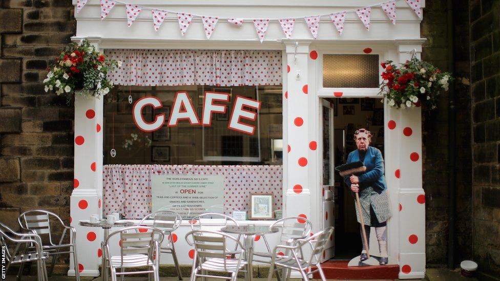 Sid's Cafe, Holmfirth