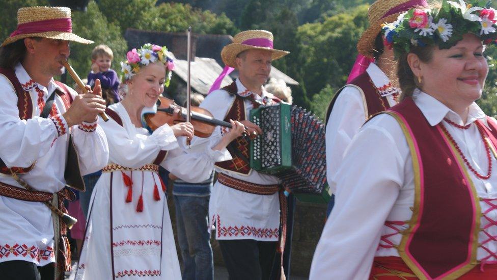 Gorymdaith Eisteddfod Llangollen