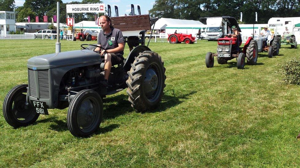 Classic and vintage tractors